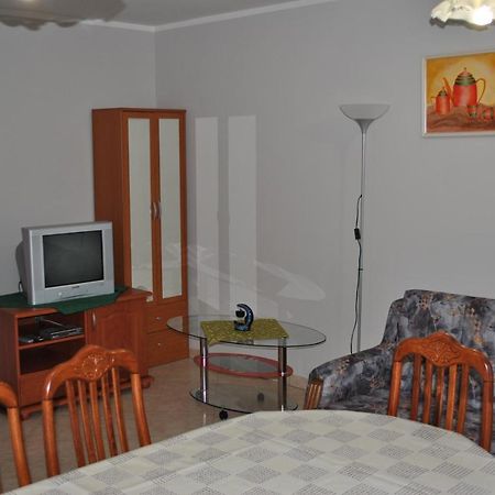 Apartments - Turisticna Kmetija Vrbnjak リュトメル エクステリア 写真